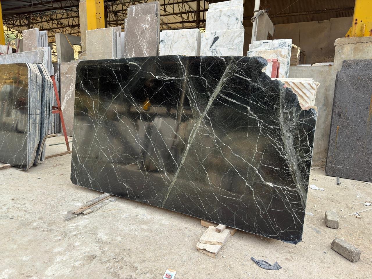 MIDNIGHT VERDE - Image 3