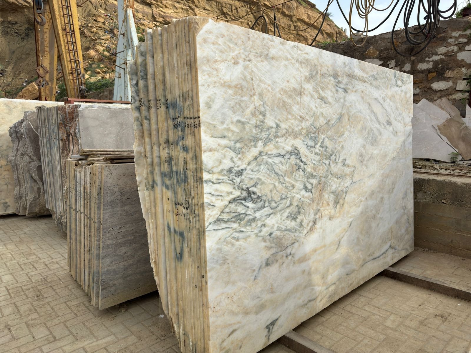 CELESTIAL CREAM - Image 2